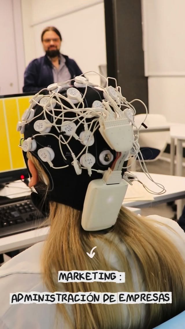 📈 En Administración de Empresas descubrirás el poder del marketing para transformar negocios y conectar con personas.
¡Tu historia en el mundo empresarial empieza aquí!
Inscríbete ahora.