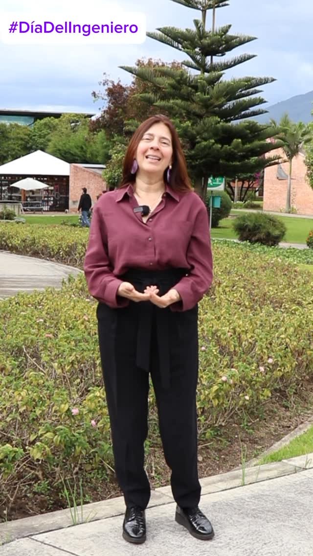 🎥 ¿Qué significa ser ingeniero?
Hoy, en el Día del Ingeniero, nuestros profesores —ingenieros de vocación, pasión y acción— comparten con nosotros lo que significa llevar este título con orgullo. 💡🔧
En la Escuela Colombiana de Ingeniería celebramos a quienes diseñan el futuro, resuelven problemas con creatividad y construyen un mundo mejor desde la ciencia y la tecnología. 🌍💪
👷‍♀️👨‍💻 ¡Feliz día a todos los ingenieros e ingenieras! Gracias por ser inspiración para nuestras generaciones de estudiantes. 🧠❤️