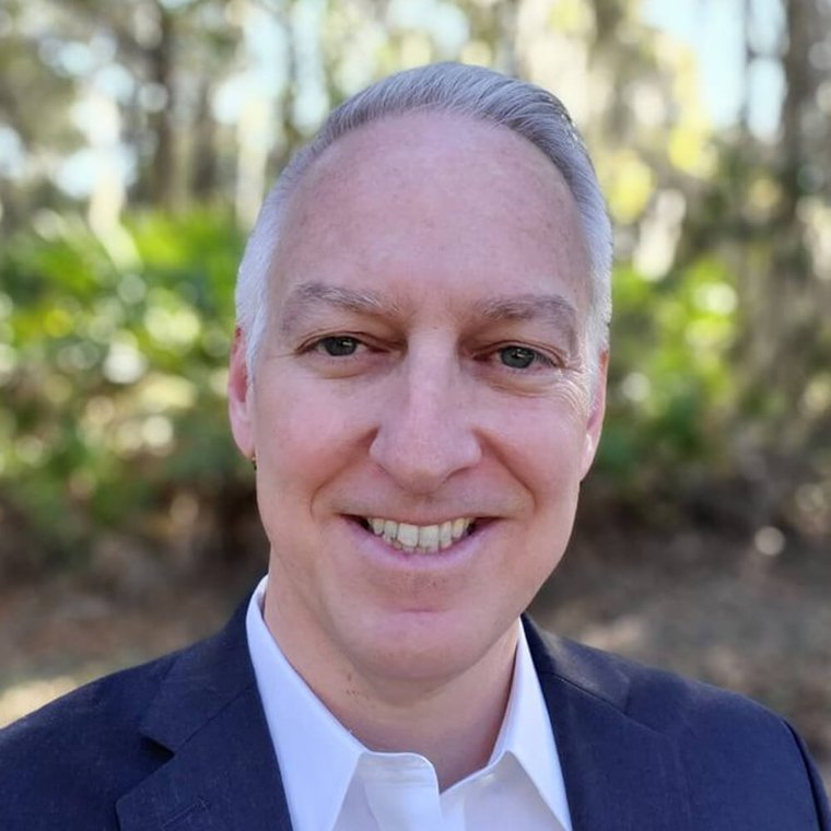 1-Kevin-Lewis.jpg