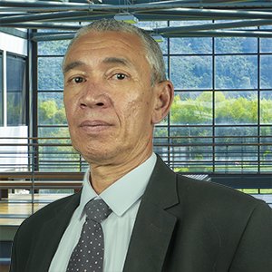 Antonio Nicolás Carcamo Berdugo - Julio Garavito