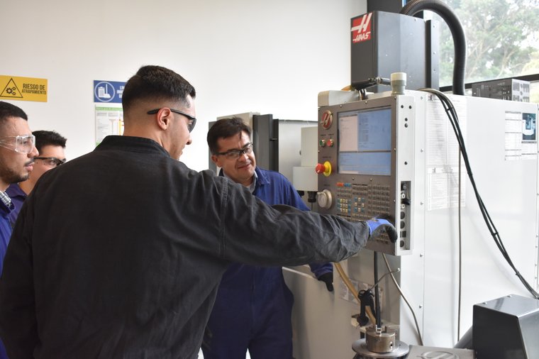 Centro de Estudios en Procesos para la Fabricación de Elementos Mecánicos (9)