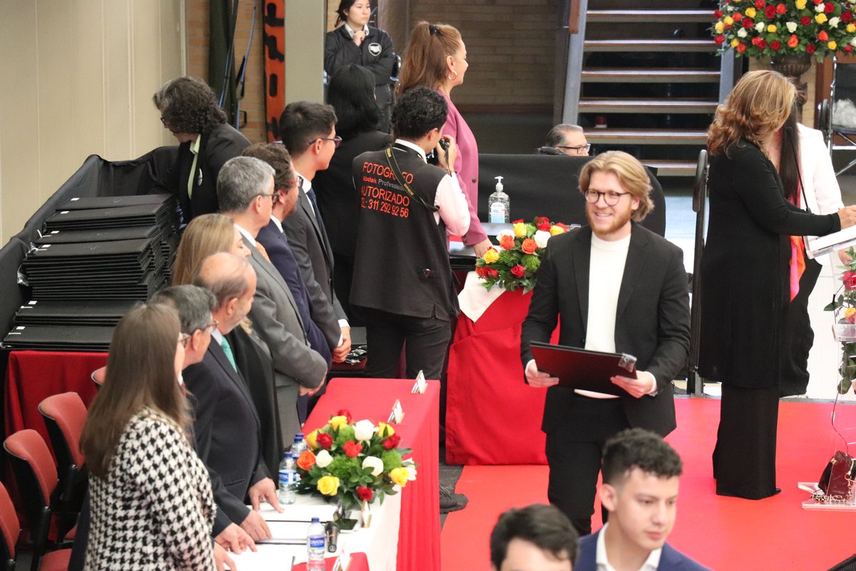 Ceremonia de grados 86 (12)