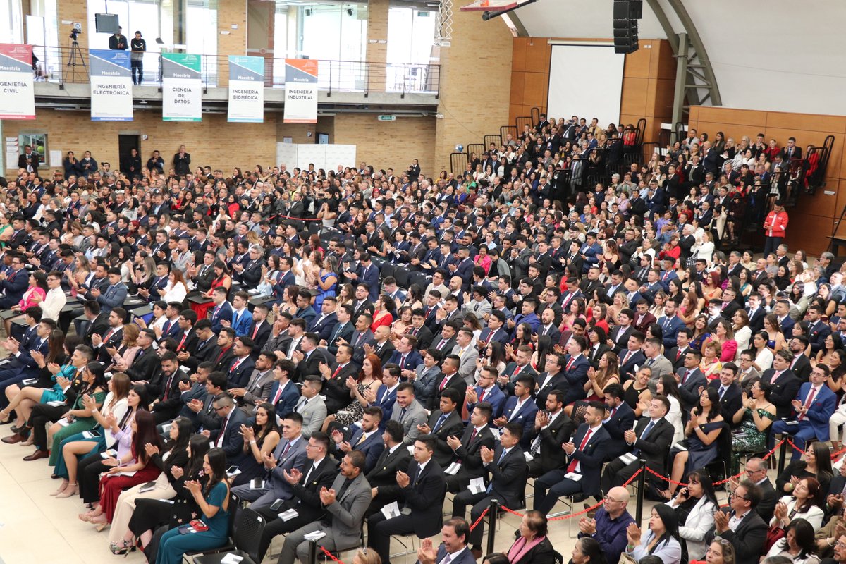 Ceremonia de grados 86 (13)