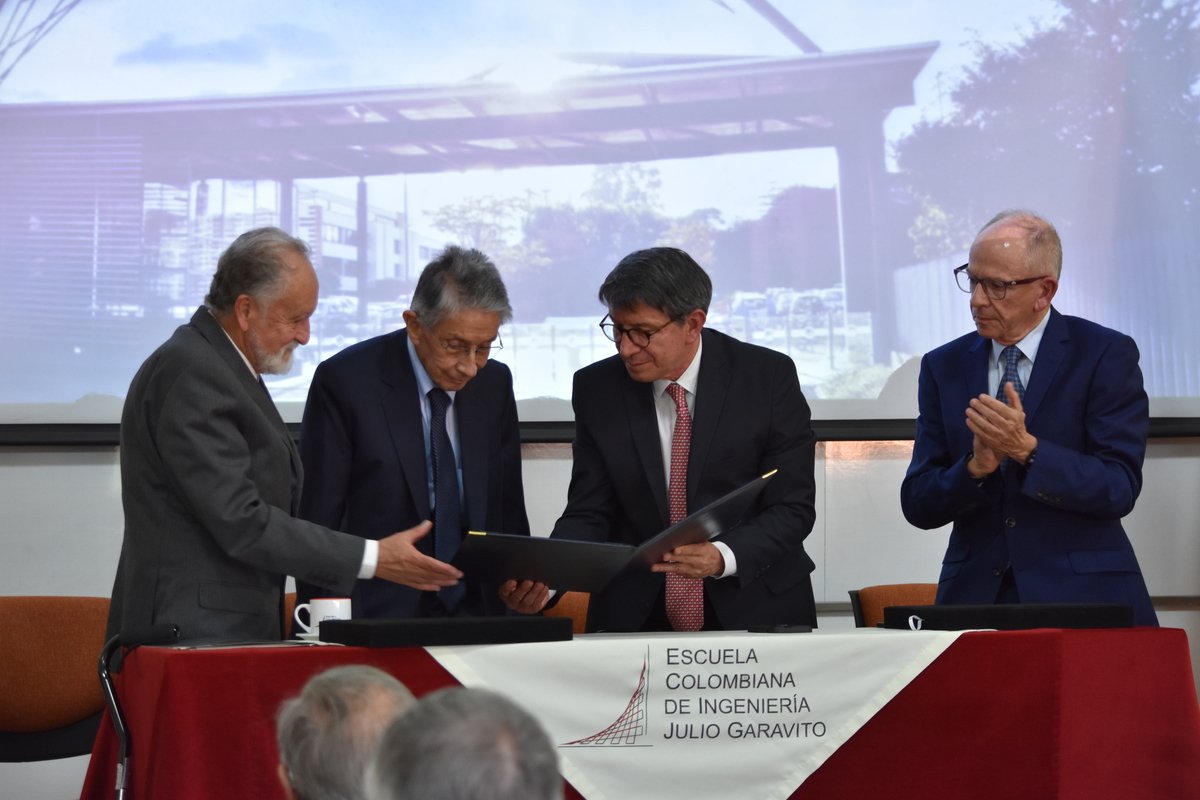 Ceremonia de profesor emérito (4)