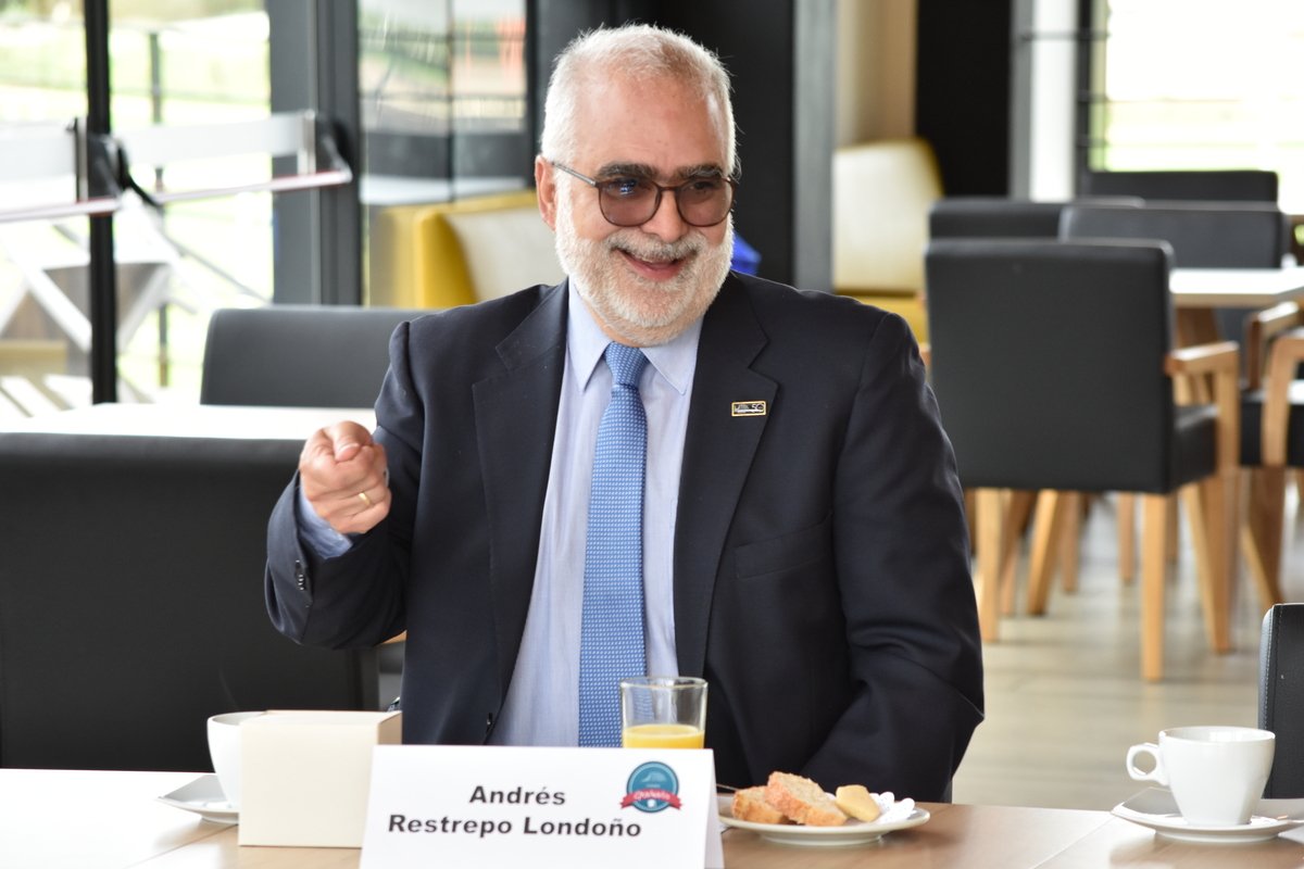Desayuno con graduados 27 de julio (6)
