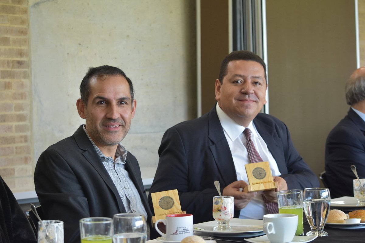 Desayuno de graduados destacados (23)