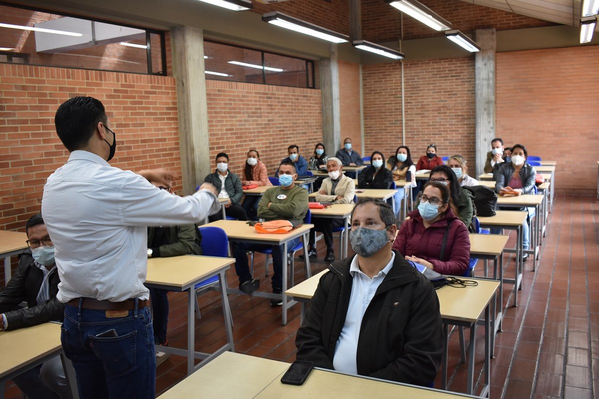 Encuentro padres 8.jpg