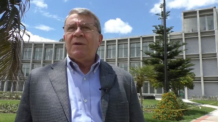 Germán Eduardo Acero Riveros, Profesor de la Escuela y Miembro del Consejo Directivo.JPG