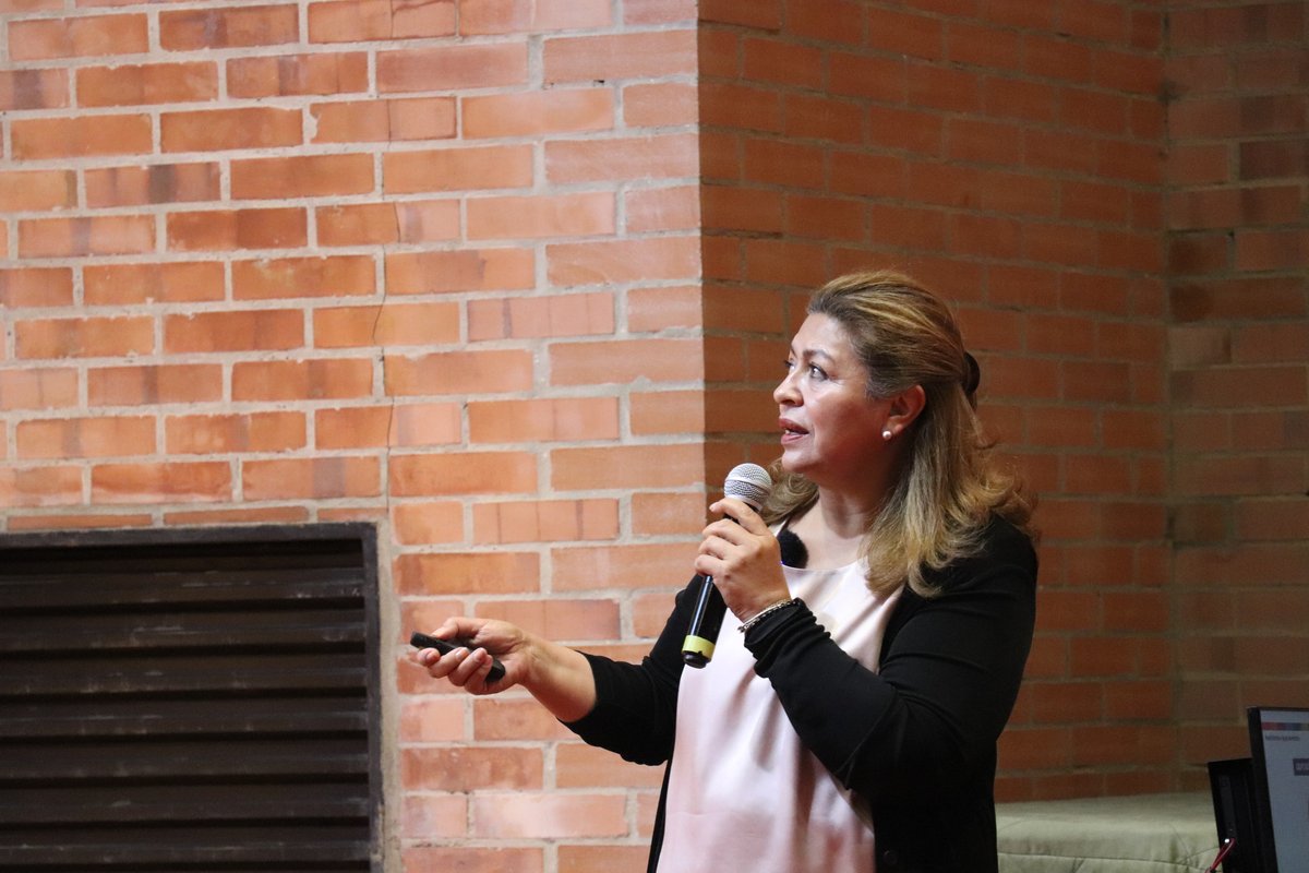 Charla Acreditación