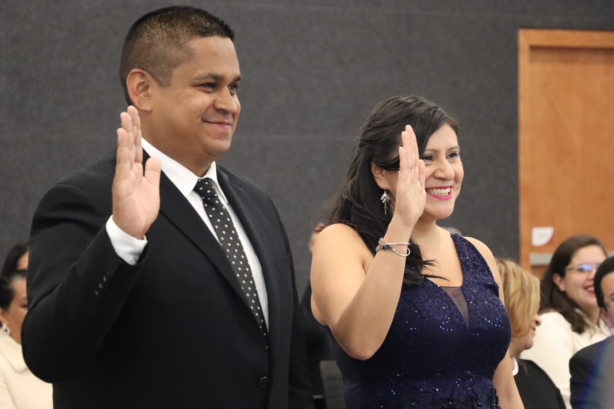 Grados primeros doctores de la Escuela