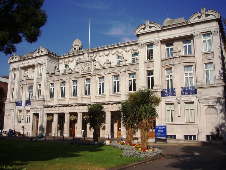 Queen Mary University of London.jpg