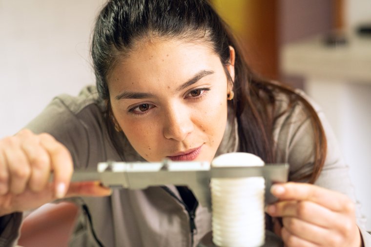 Mujer estudiante perfil