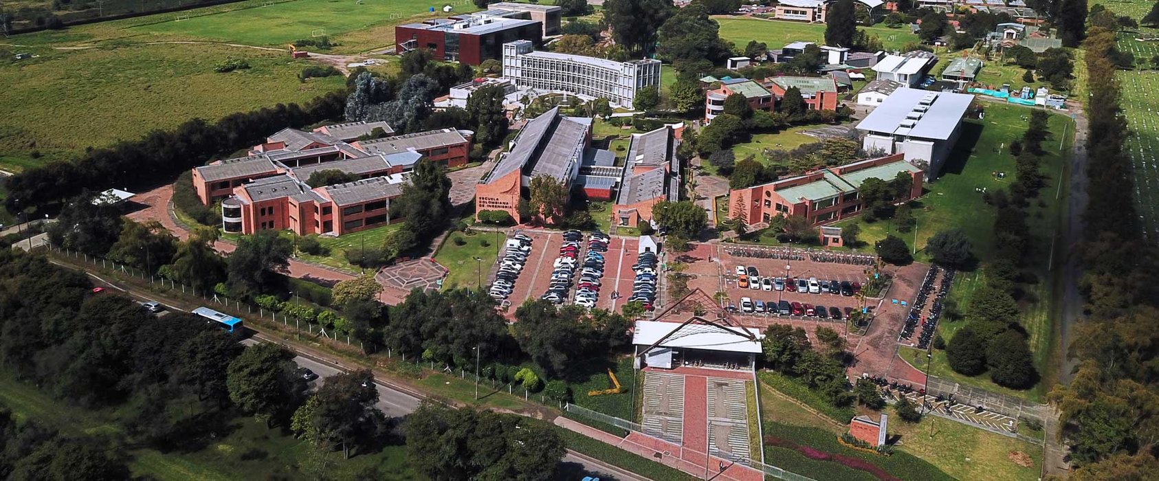 campus-universitario-area-dron