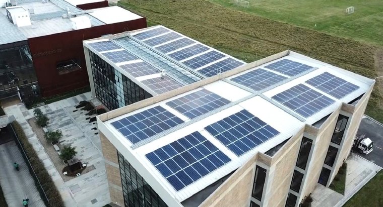 paneles solares bloque h.jpg
